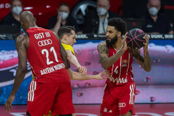 情和感动 情和感动