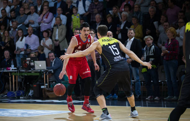 甚至在一次 甚至在一次